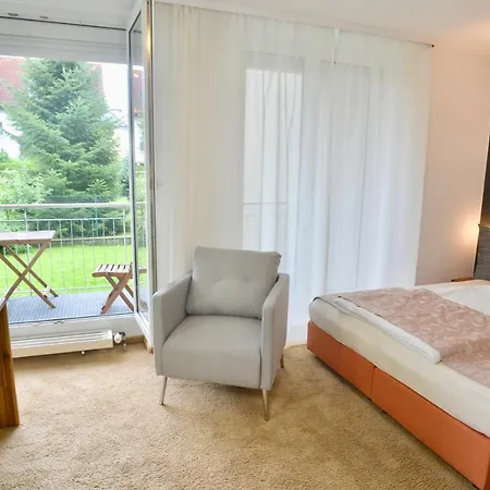 Art Weingarten - Pizzeria Restaurant Hotel 3*