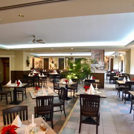 Art - Pizzeria Restaurant מלון