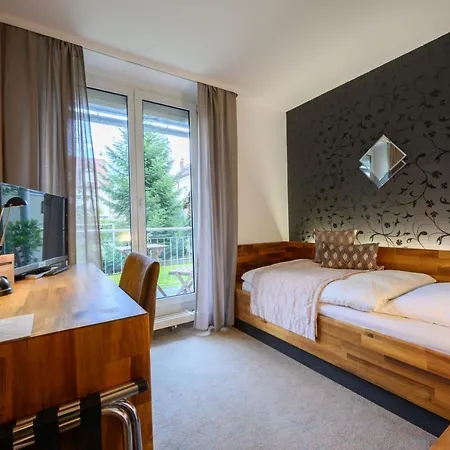 Art - Pizzeria Restaurant